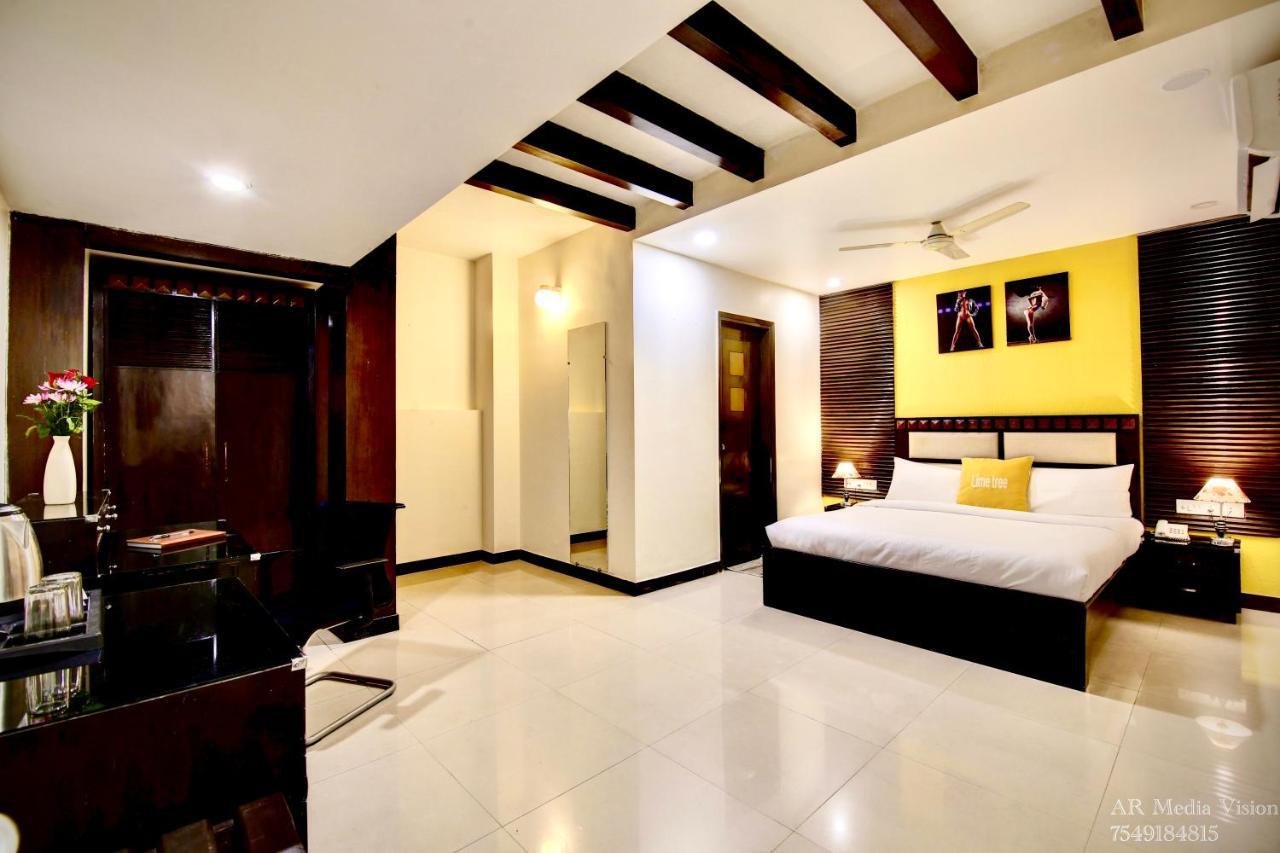 Lime Stays B&B Gk-2 At Greater Kailash Metro South Delhi Nearby Saket Select City Nova Deli Exterior foto