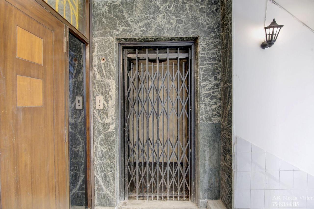 Lime Stays B&B Gk-2 At Greater Kailash Metro South Delhi Nearby Saket Select City Nova Deli Exterior foto