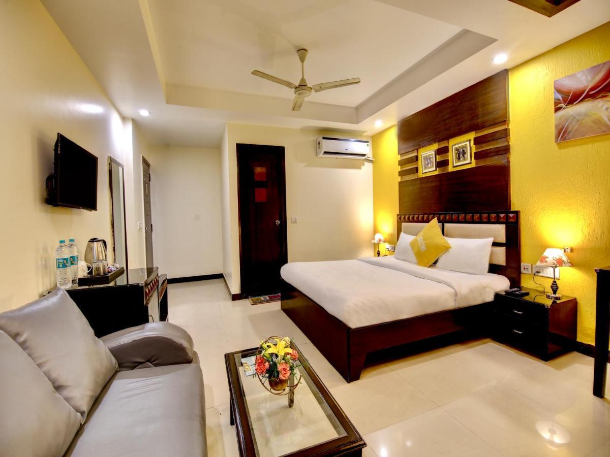 Lime Stays B&B Gk-2 At Greater Kailash Metro South Delhi Nearby Saket Select City Nova Deli Exterior foto