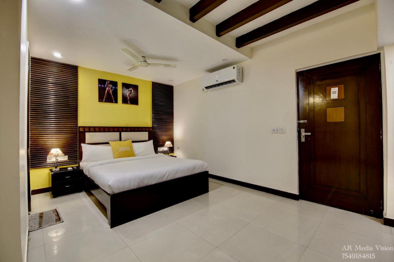 Lime Stays B&B Gk-2 At Greater Kailash Metro South Delhi Nearby Saket Select City Nova Deli Exterior foto