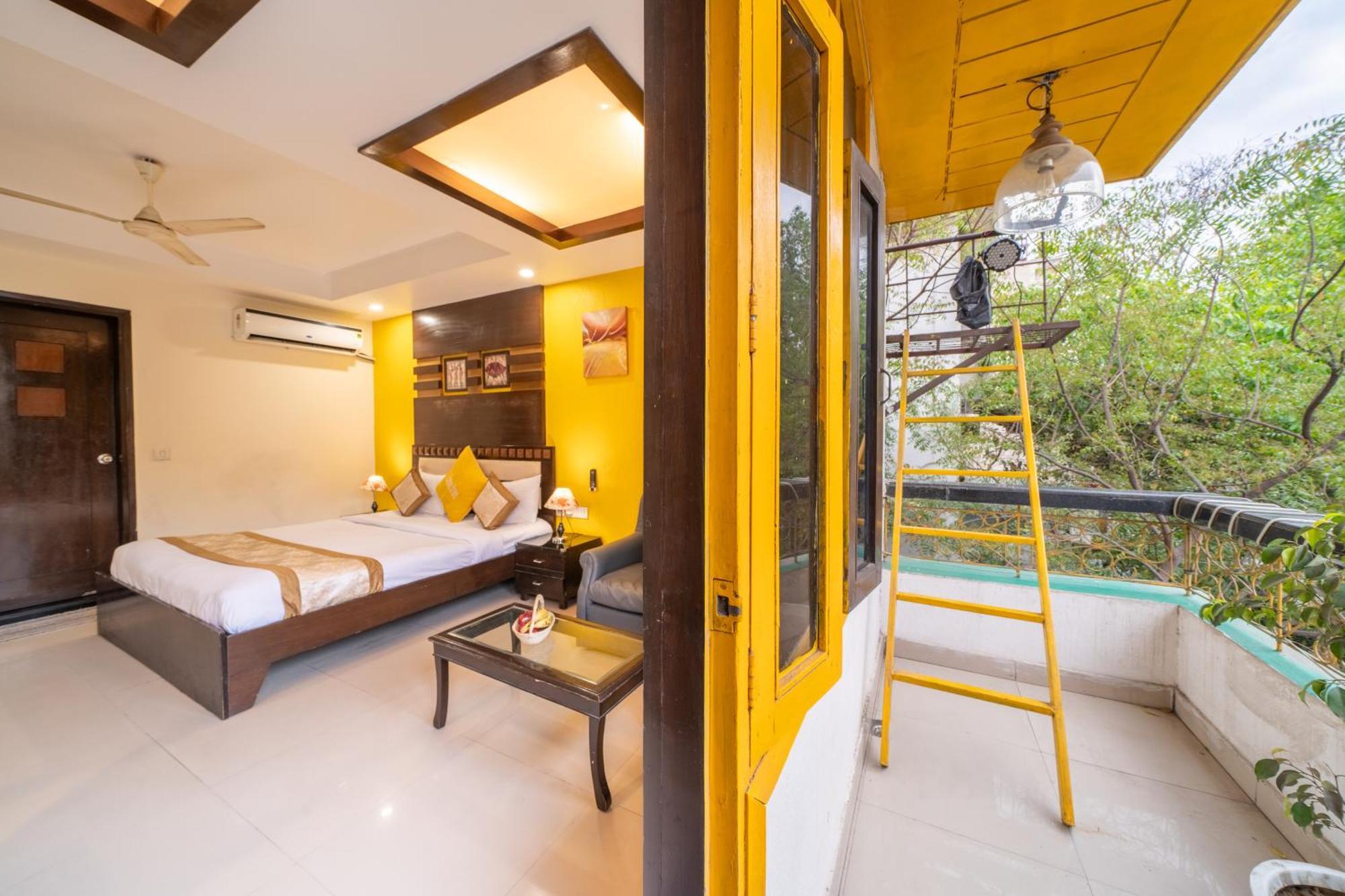 Lime Stays B&B Gk-2 At Greater Kailash Metro South Delhi Nearby Saket Select City Nova Deli Exterior foto